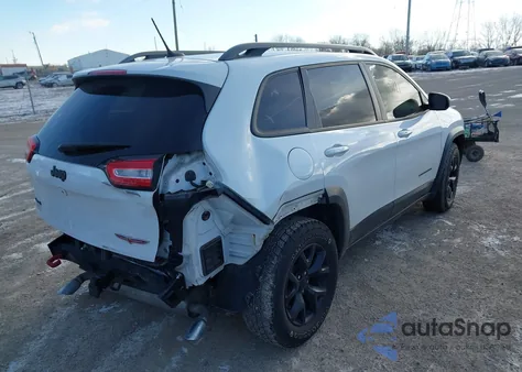 2015 Jeep Cherokee Trailhawk из США, поврежденный, VIN 1C4PJMBS0FW717487